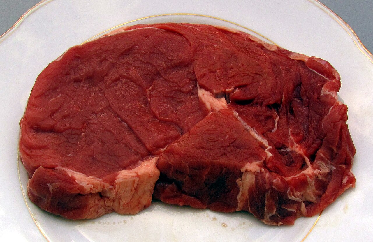 Viande de bœuf — bœuf 100 % français chez le boucher à Olivet